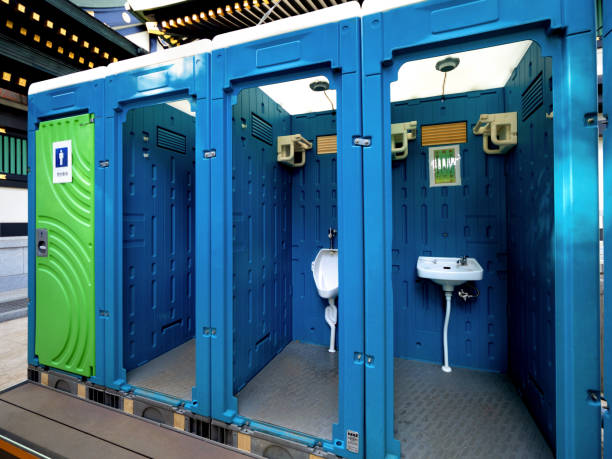 Portable Toilet Options We Offer in Charlotte Harbor, FL